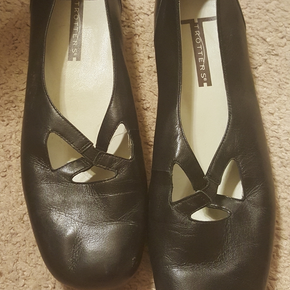 Shoes, flats